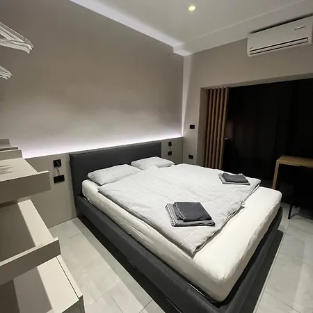 App Lea Apartment